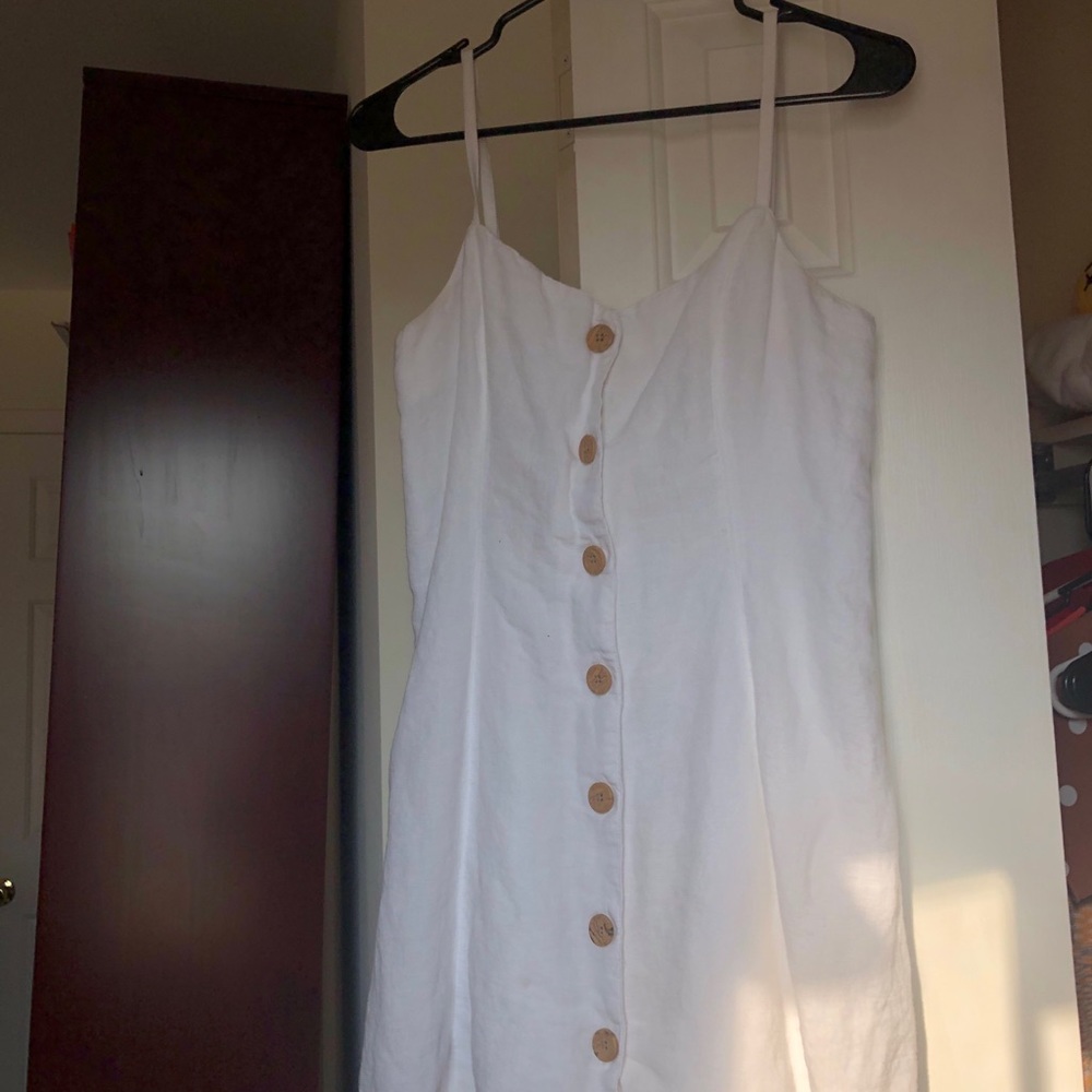 ❌ SOLD ❌ Urban Button Down Strappy Back Dress - Picture 3 of 10